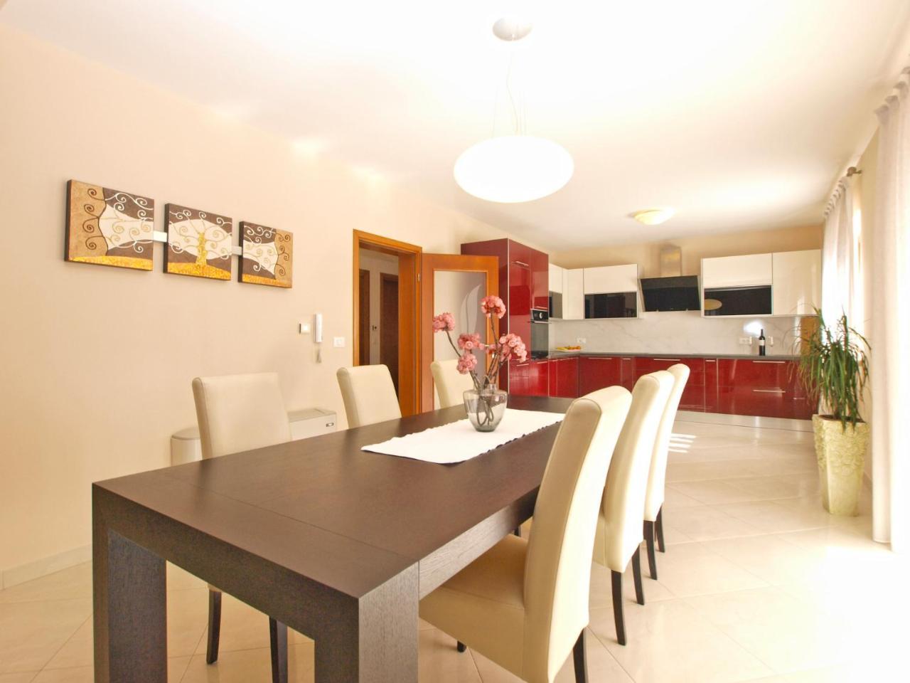 Villa House Brigita 1762 à Poreč Extérieur photo
